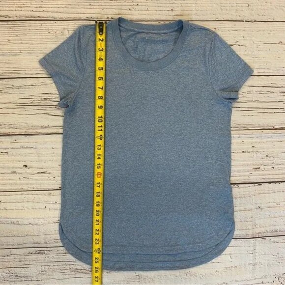 Athleta Womens Tee Shirt Uptempo Quarry Cottage Blue Short Sleeve Tee Size Small - Picture 5 of 10